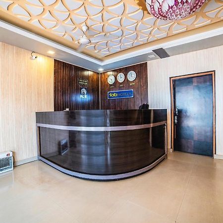 Hotel Fabexpress Landmark Awadh Lucknow Esterno foto