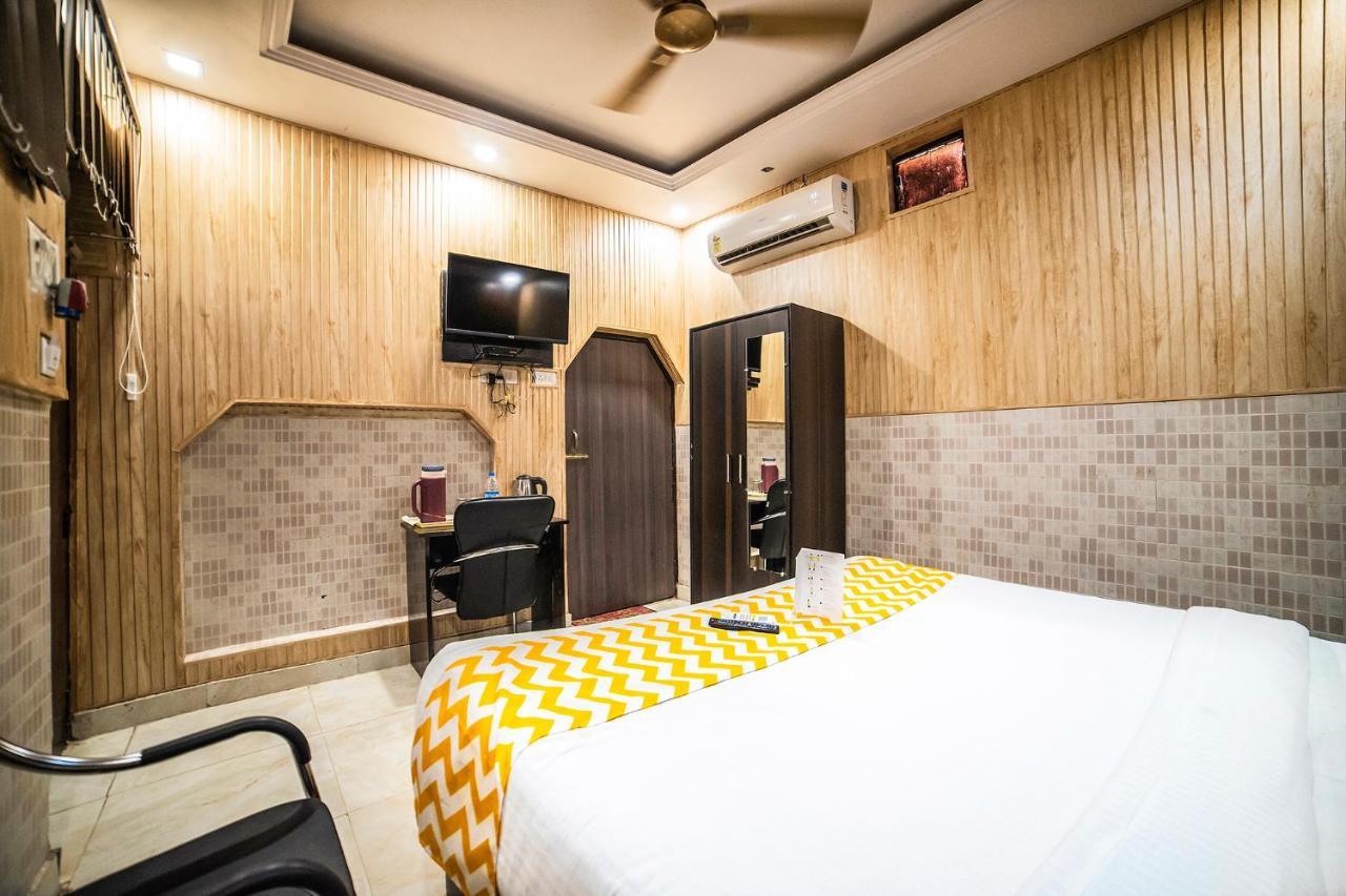 Hotel Fabexpress Landmark Awadh Lucknow Esterno foto