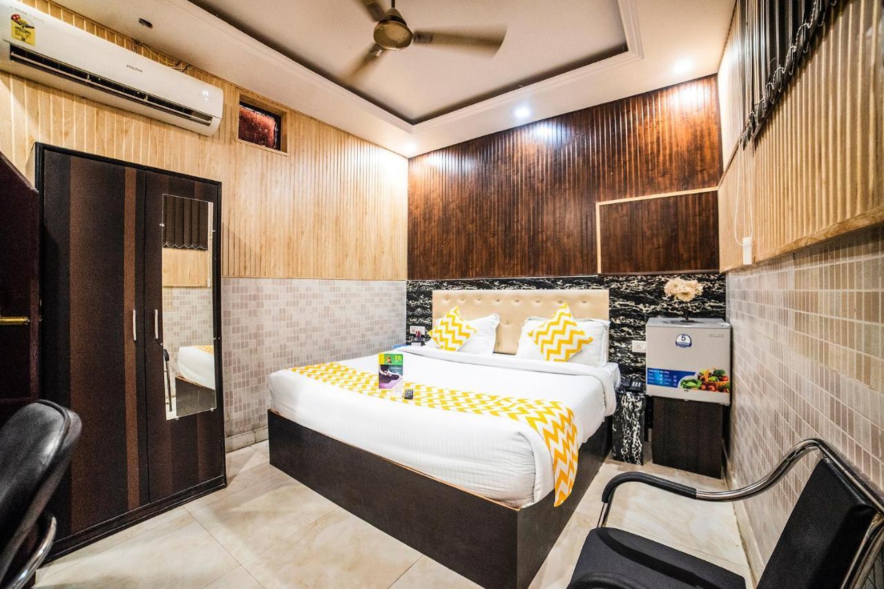 Hotel Fabexpress Landmark Awadh Lucknow Esterno foto