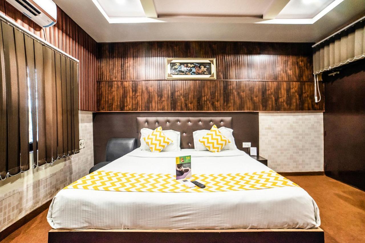 Hotel Fabexpress Landmark Awadh Lucknow Esterno foto